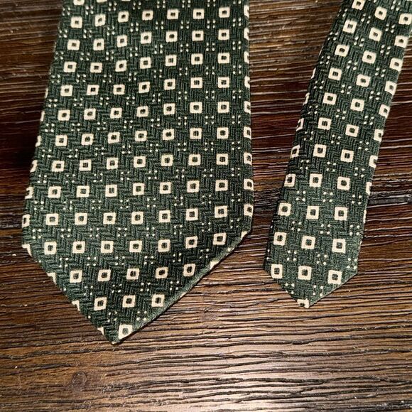Lauren Ralph Lauren RLL Green Square Geometric Silk Tie - Picture 3 of 5